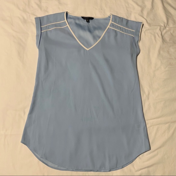 Express Light Blue Top with White Piping Detail - Picture 3 of 11